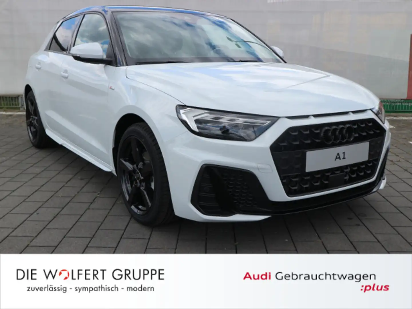 Audi A1 S line 30 TFSI S tronic*CARPLAY*LED Weiß - 1