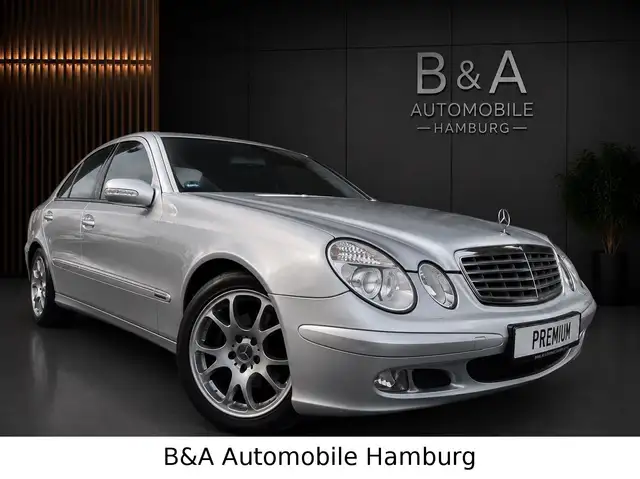 Mercedes-Benz E 240 2 Hand+Tüv+Au Neu+Scheckheft+AHK