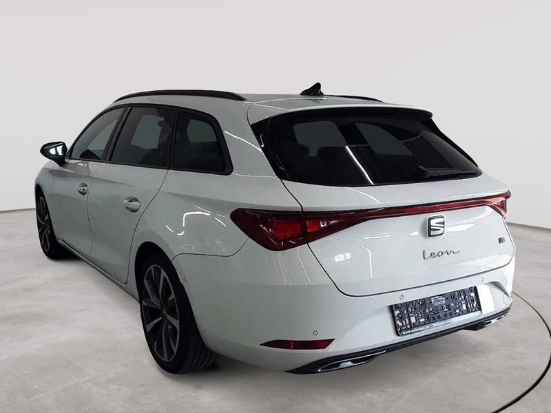 SEAT Leon Sportstourer 2.0 TDI DSG FR LED KAM — photo 5
