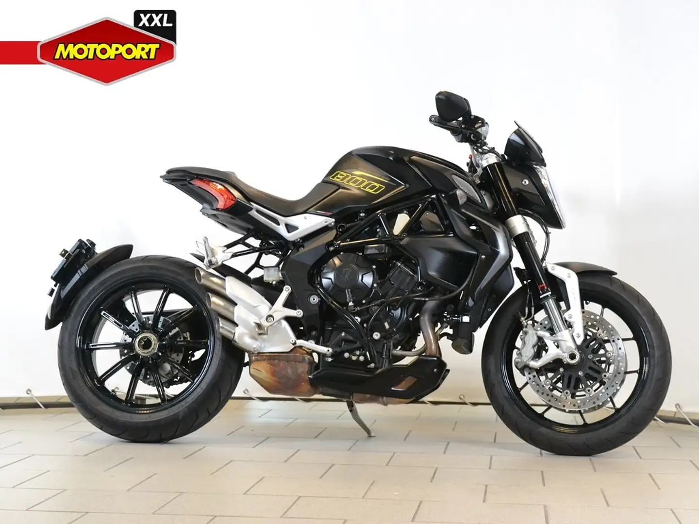 MV Agusta Dragster 800 Noir - 1