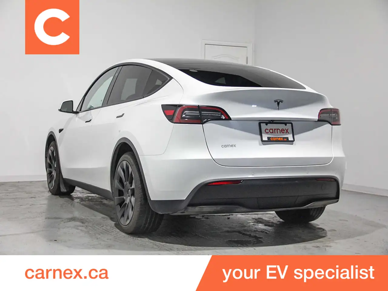 Tesla Model Y photo Tesla Model Y