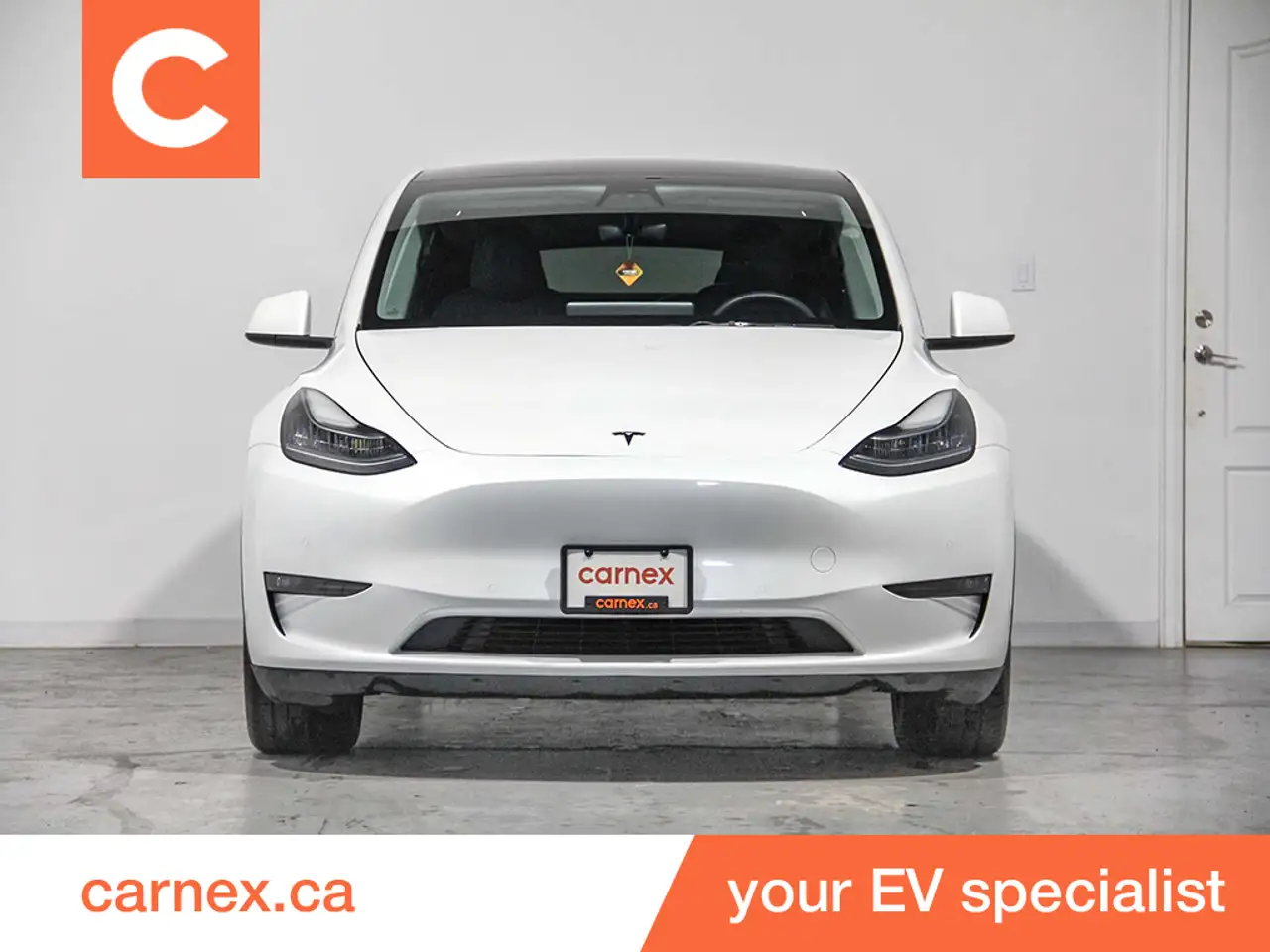 Tesla Model Y photo Tesla Model Y