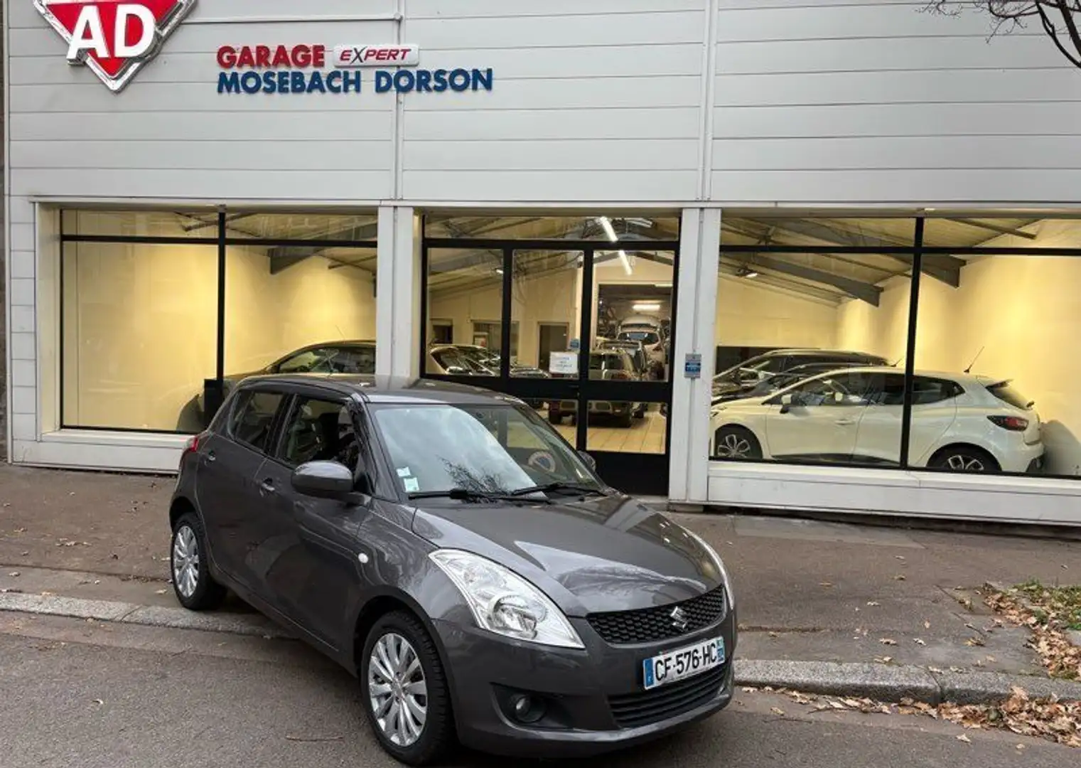 Suzuki Swift 4X4 1.2 VVT 94 cv 4 roues motrices Gris - 1