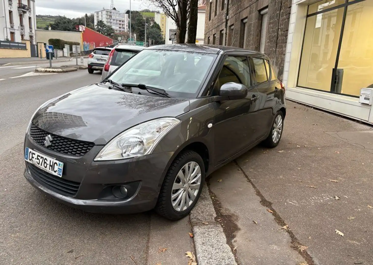 Suzuki Swift 4X4 1.2 VVT 94 cv 4 roues motrices Gris - 2