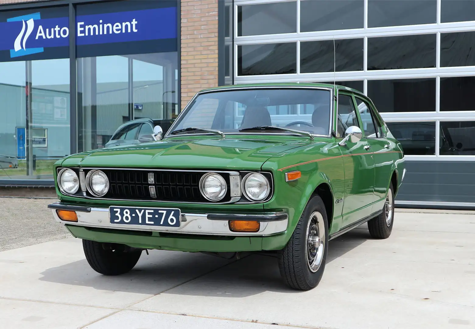 Toyota Carina 1.6 De Luxe automaat Volledig gerestaureerd Grün - 2