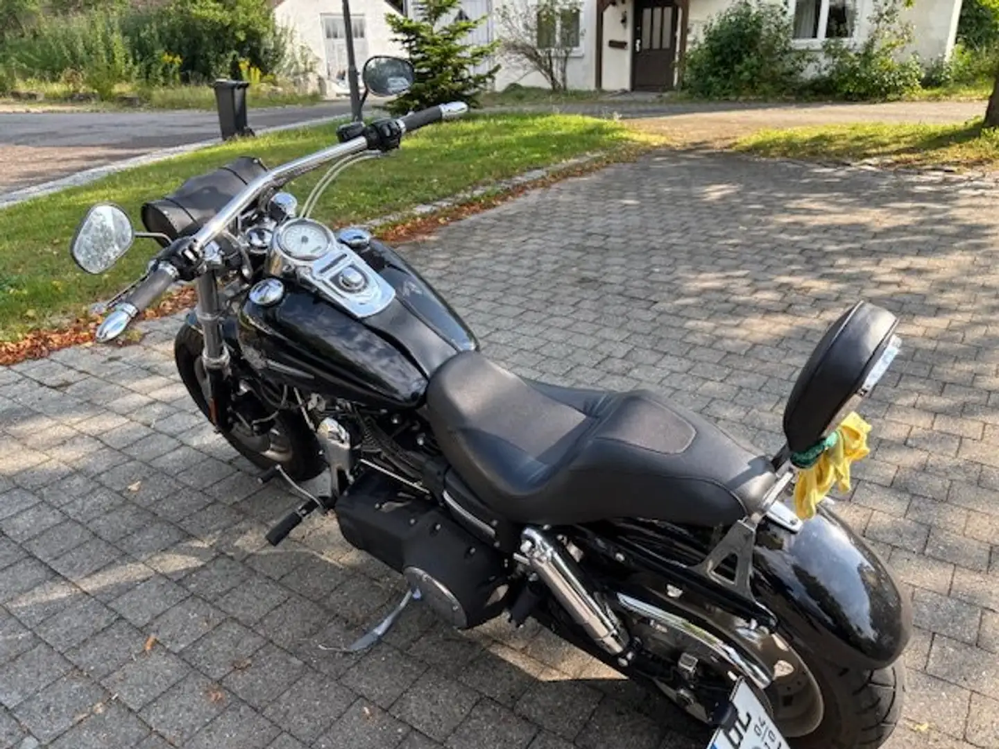 Harley-Davidson Fat Bob Černá - 1