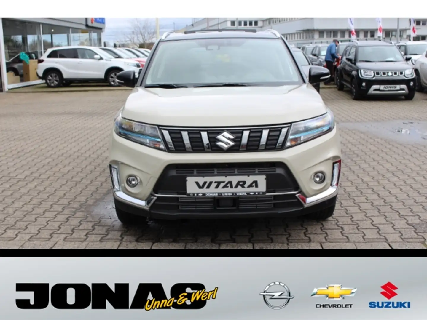 Suzuki Vitara 1.5 Comfort+ AGS ***SOFORT LIEFERBAR*** Beige - 2