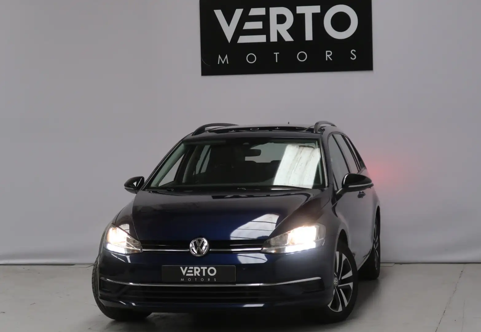 Volkswagen Golf Variant Golf Variant 1.0 TSI OPF IQ.DRIVE Blauw - 2
