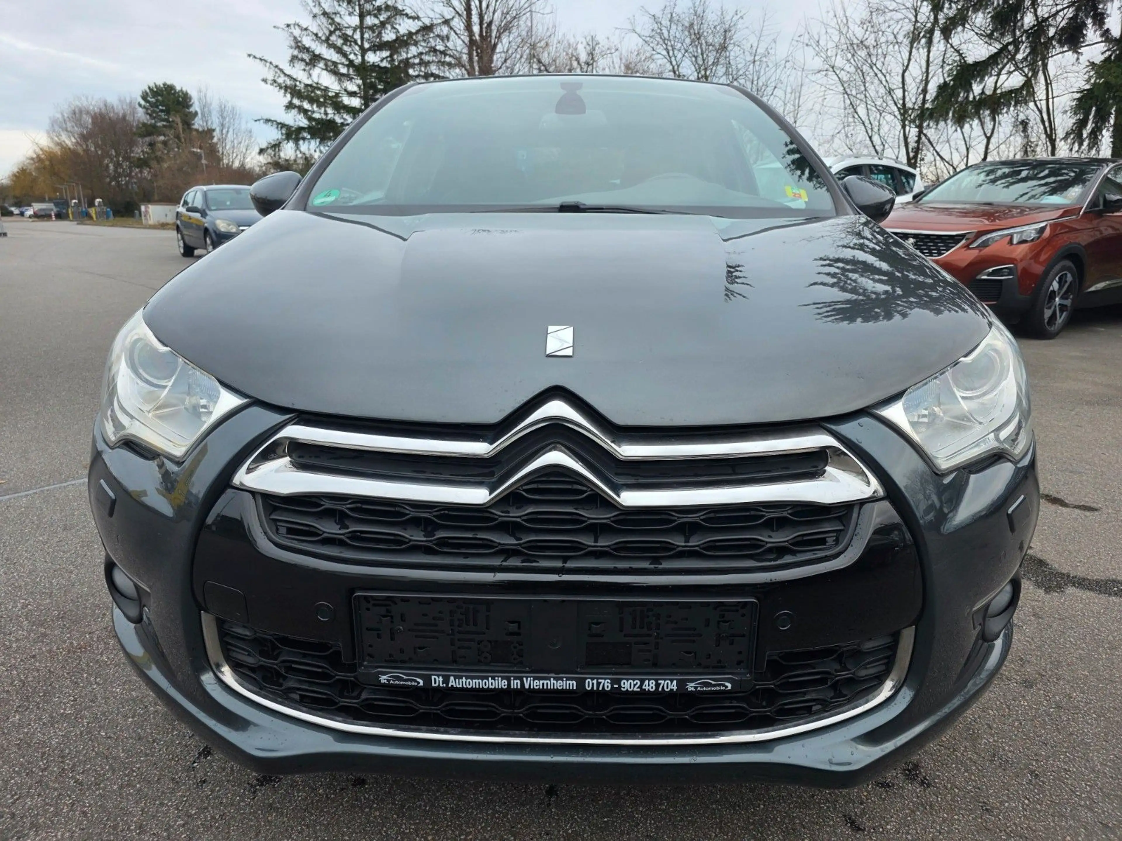 Citroen DS4 HDi 165 SoChic/Tüv-Neu/Navi/Leder — photo 2