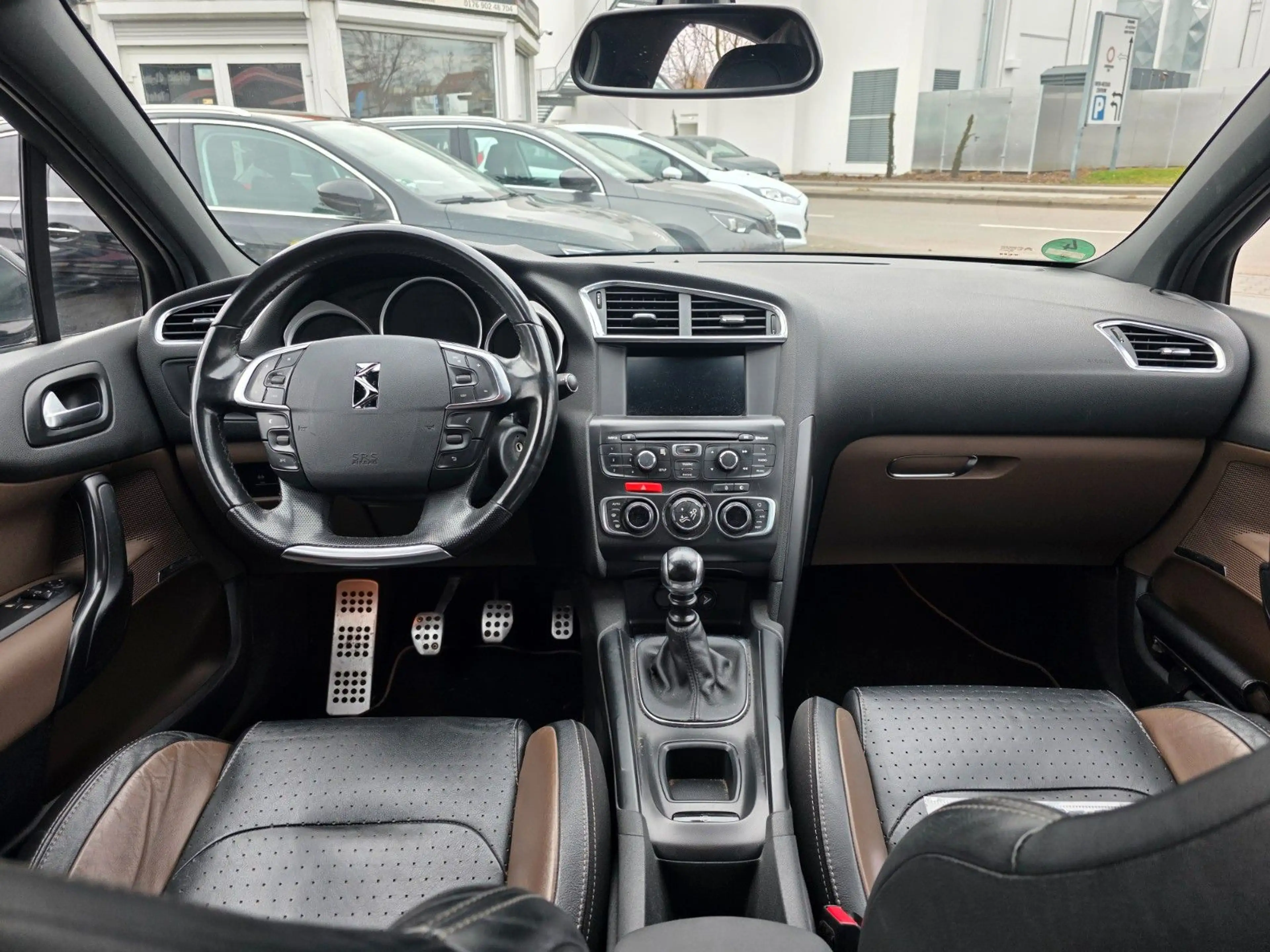 Citroen DS4 HDi 165 SoChic/Tüv-Neu/Navi/Leder — photo 9