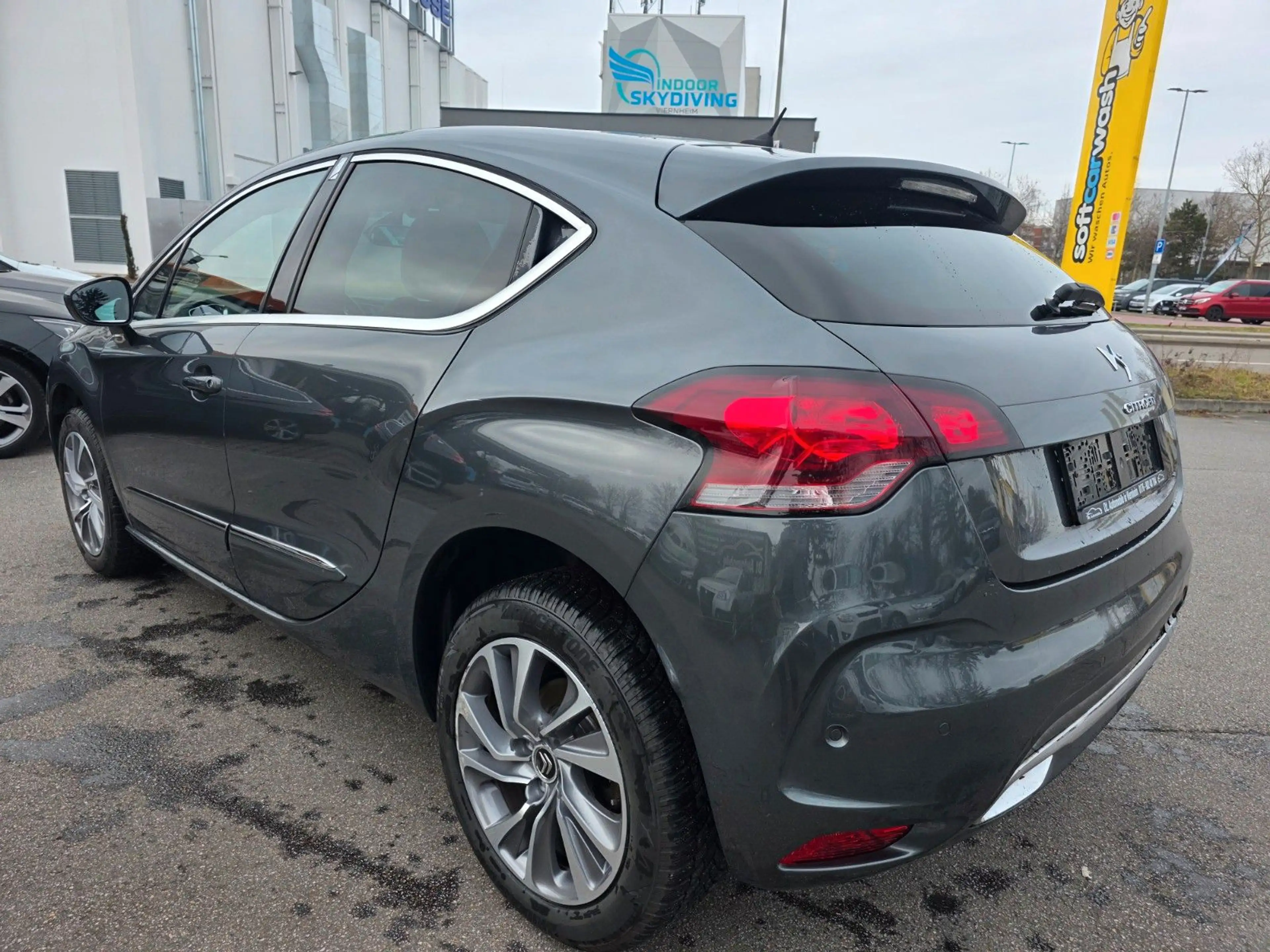 Citroen DS4 HDi 165 SoChic/Tüv-Neu/Navi/Leder — photo 4