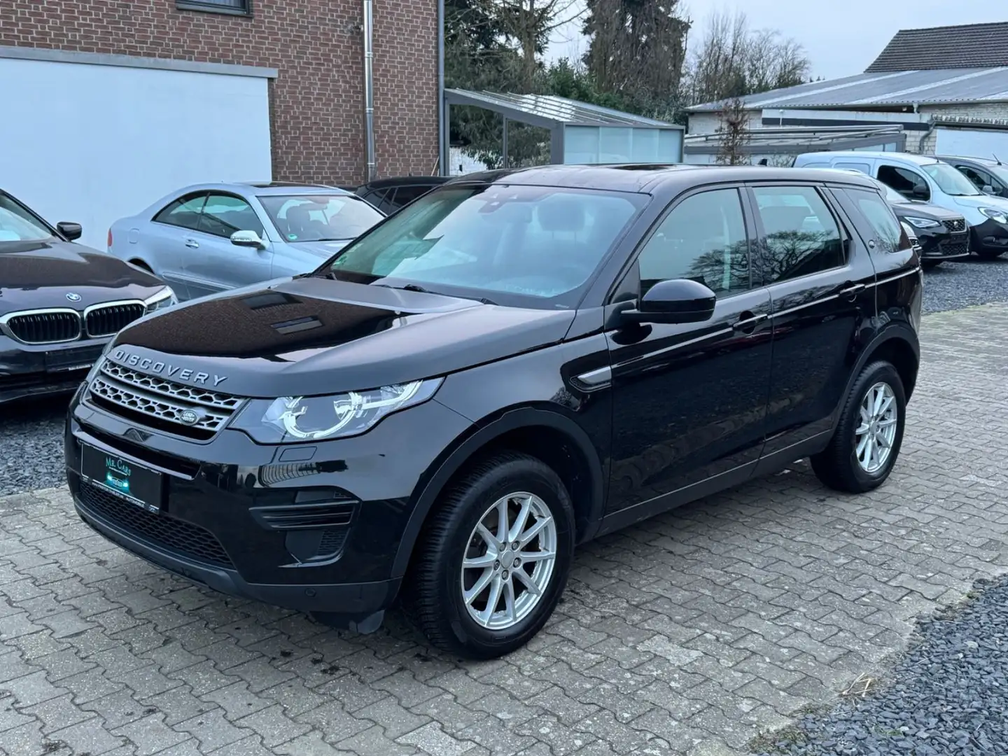Land Rover Discovery Sport Pure mit Navigation,Euro6 Noir - 2