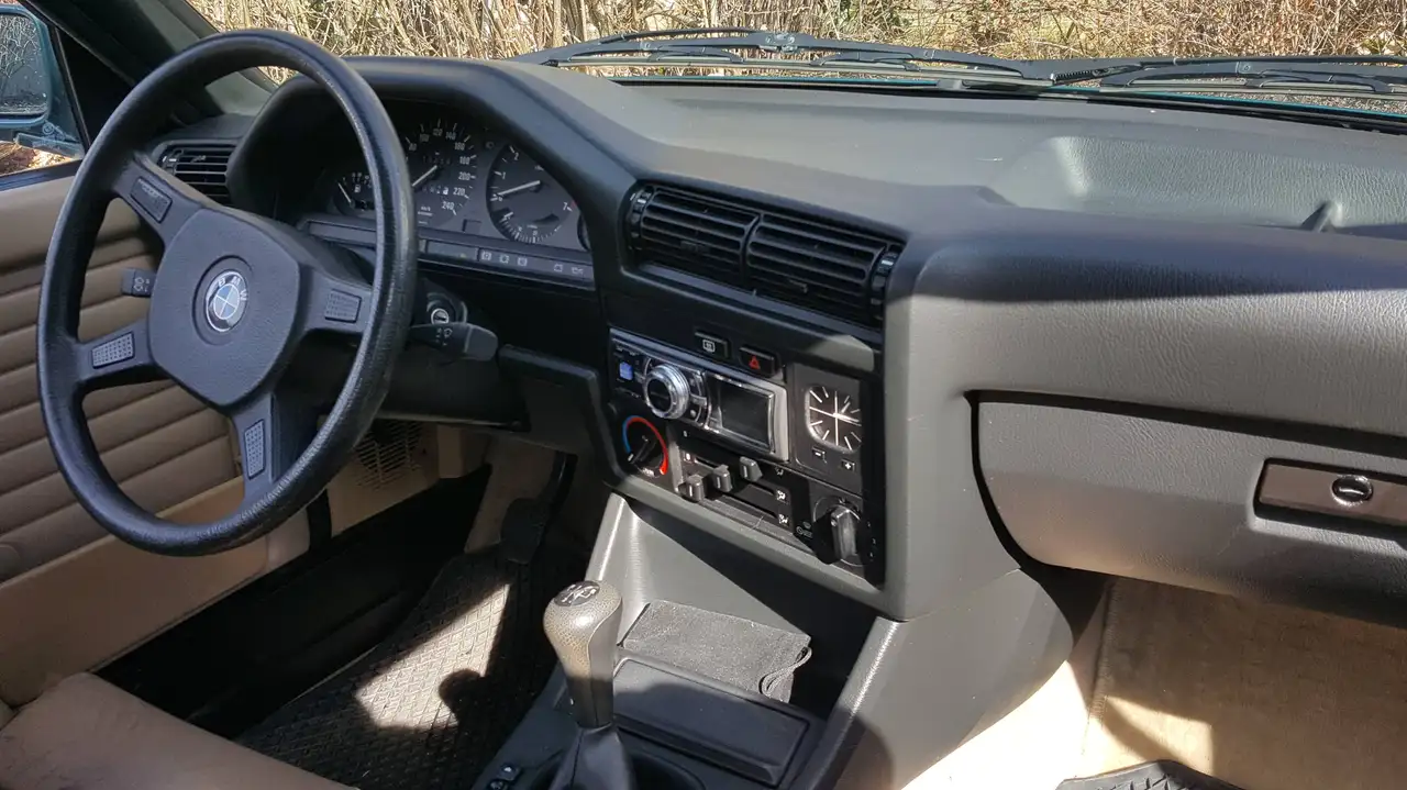 BMW 318i Cabrio, foto 8
