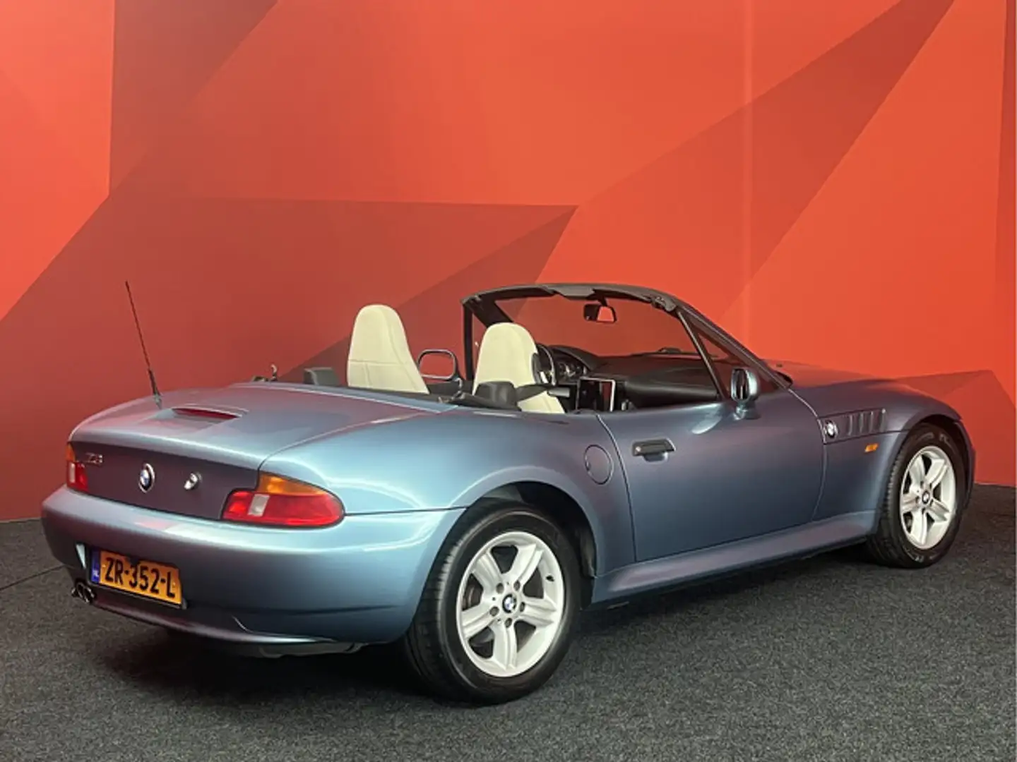 BMW Z3 Roadster 1.9i | Stoelverwarming | Nieuw Dak | Leer Bleu - 2