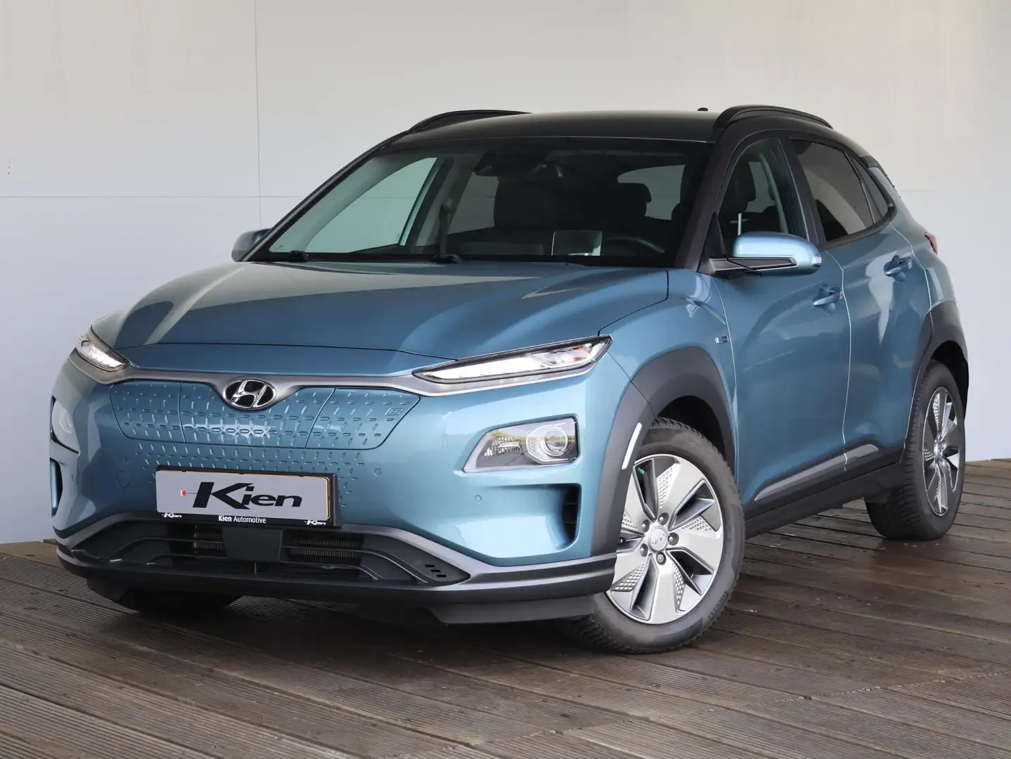 Hyundai KONA EV Premium 64 kWh | Elektrisch | Stoelverwarming/k Blue - 2