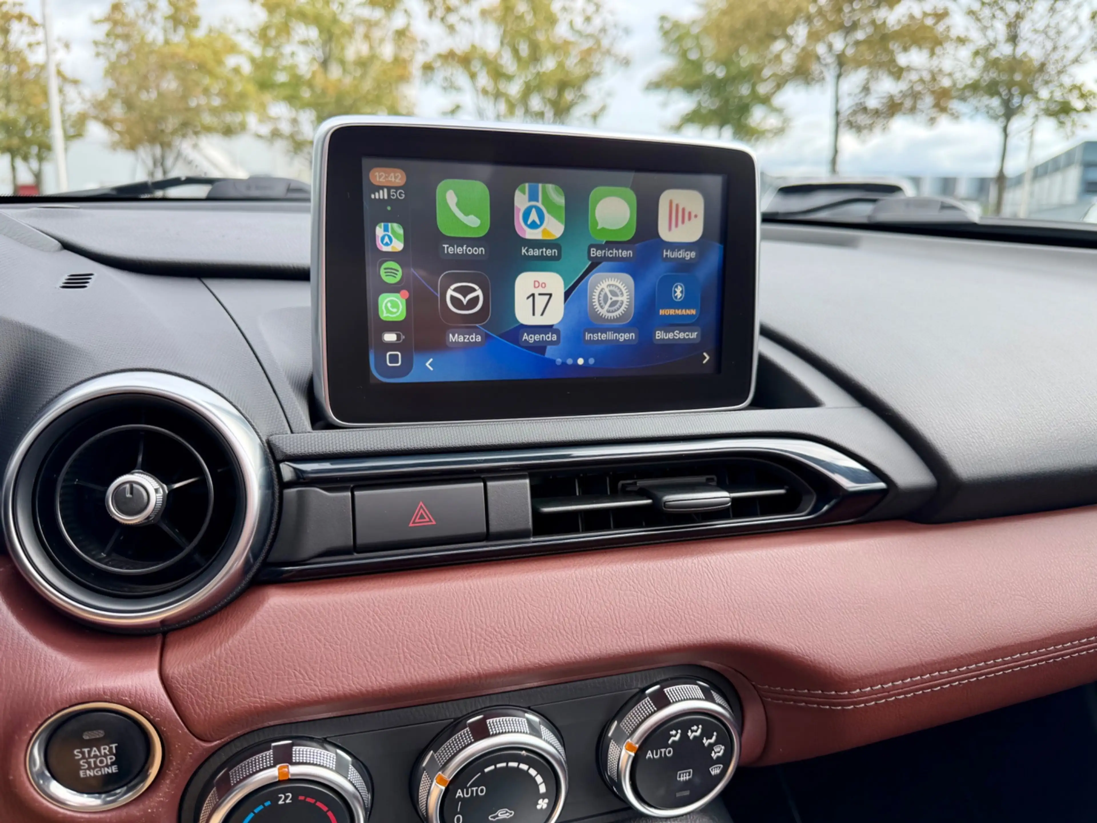 Mazda MX-5 RF 2.0 SkyActiv-G 160 GT-M, CarPlay, BOSE, Sportui — photo 4