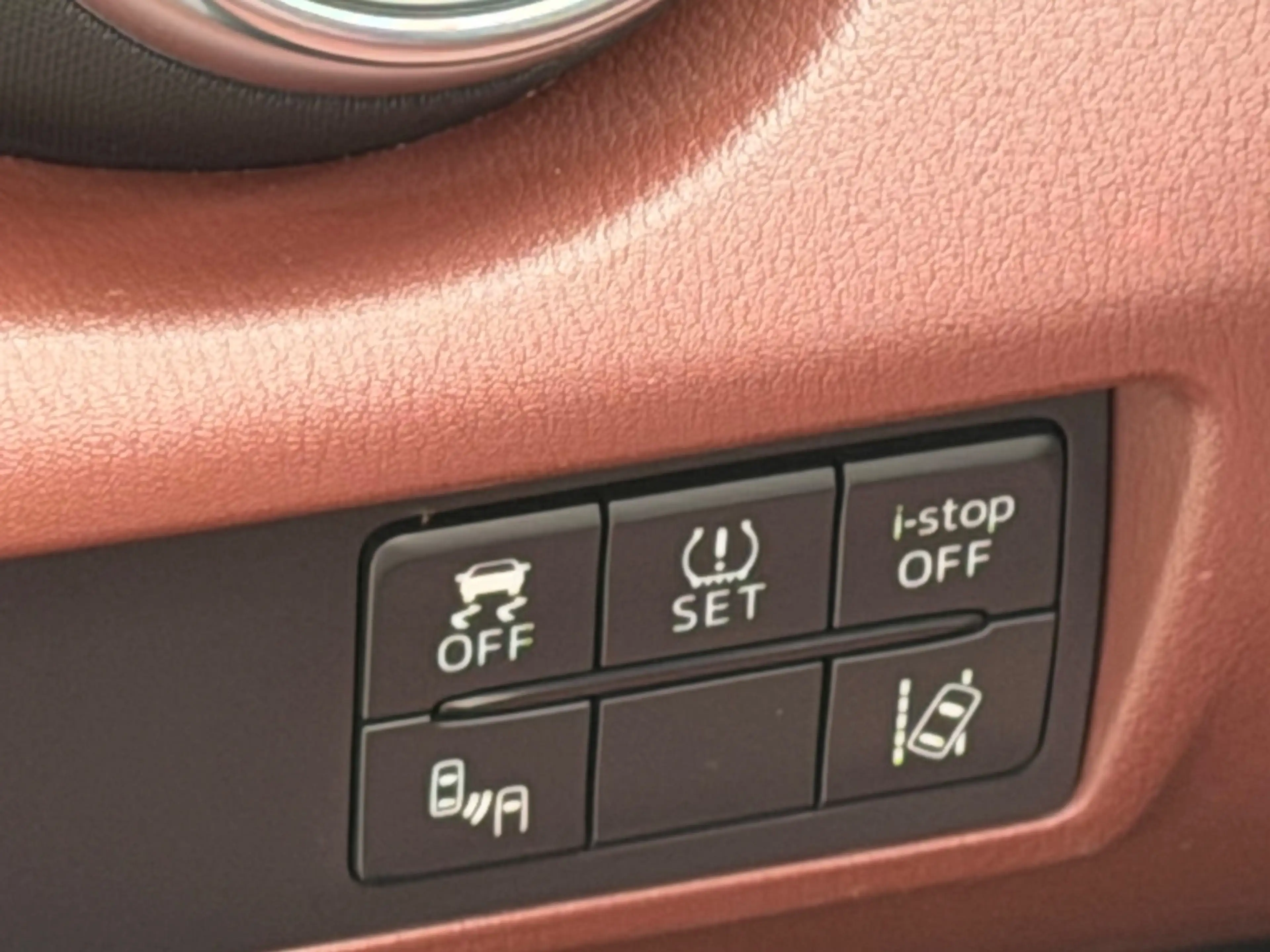 Mazda MX-5 RF 2.0 SkyActiv-G 160 GT-M, CarPlay, BOSE, Sportui — photo 40