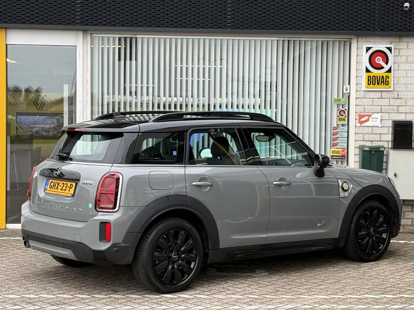 MINI Cooper SE Countryman Mini 2.0 ALL4 Chili | 100% Dlr onderhouden | Glaze Gris - 2