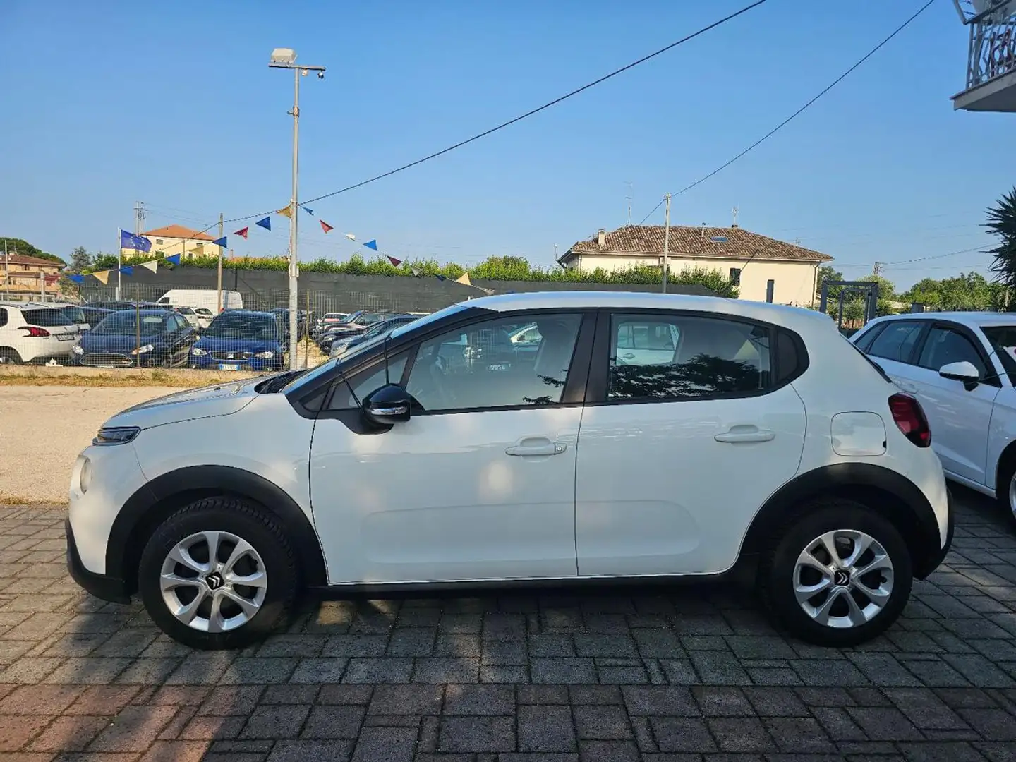 Citroen C3 PureTech 83 S&S Feel Blanc - 2