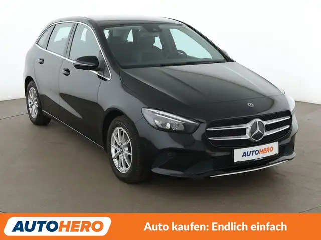 Mercedes-Benz B-Class view 8