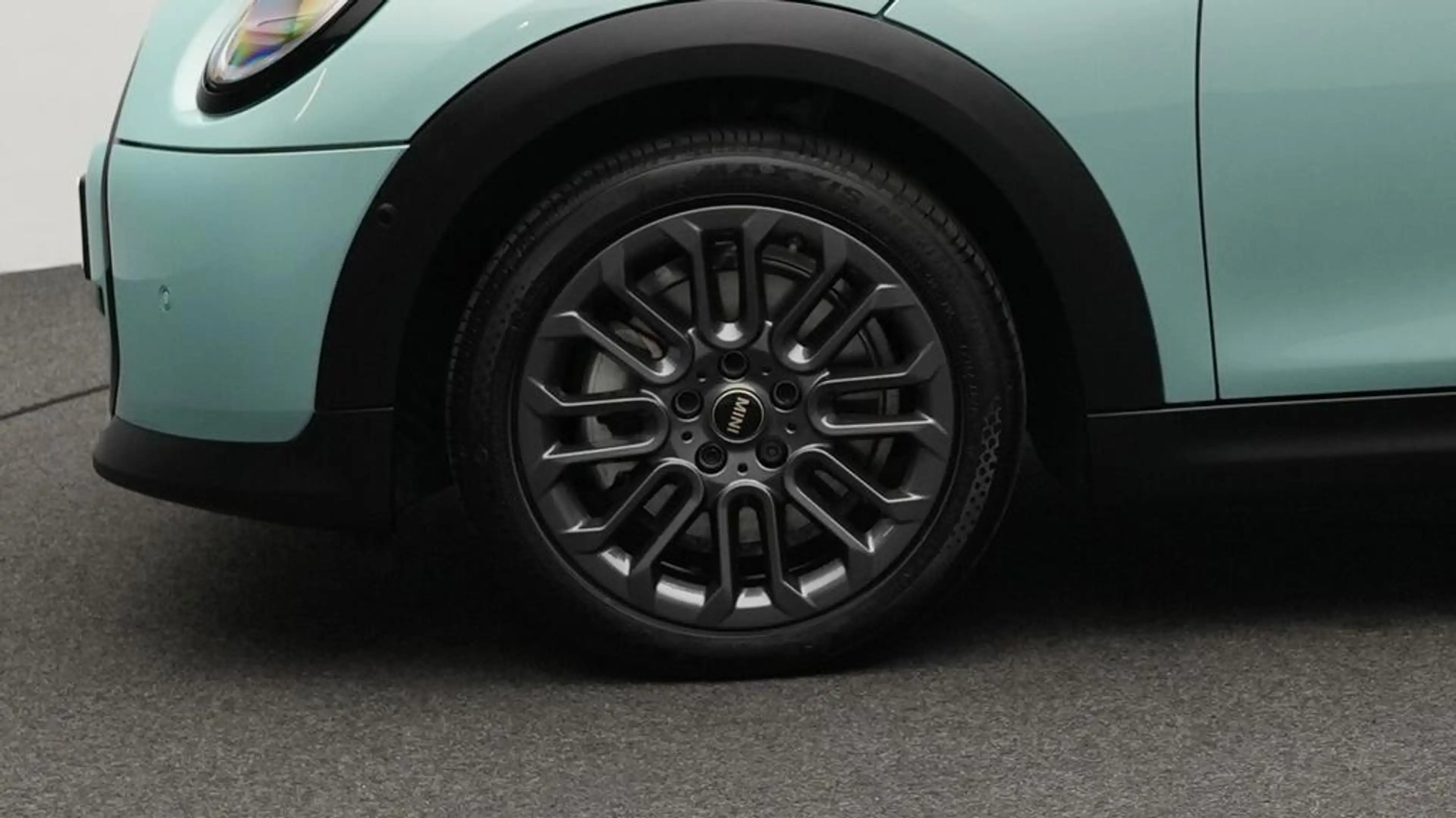 MINI Cooper C Cabrio Classic Trim — photo 9