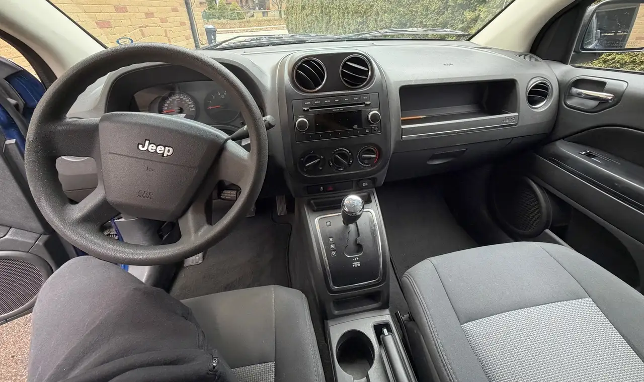 Jeep Compass снимка Jeep Compass