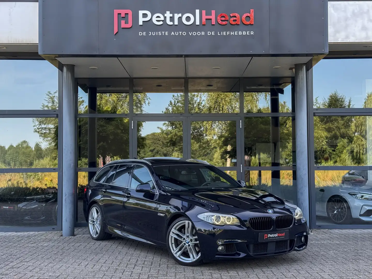 BMW 535 5-serie Touring 535i High Executive, M-Sport, Pano Noir - 1