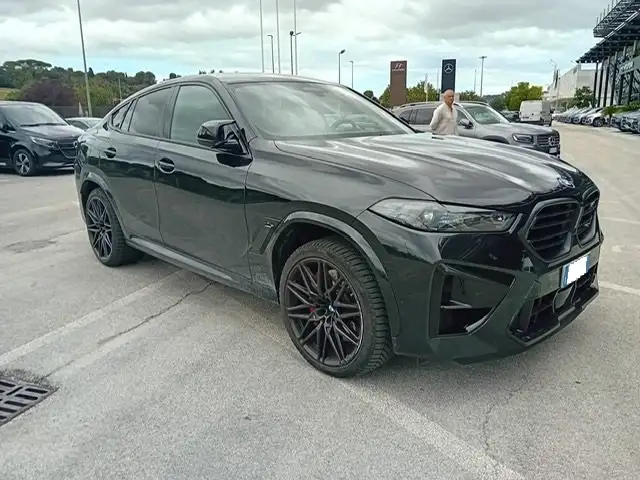 BMW X6 M COMPETITION 625 CV listino € 200.000