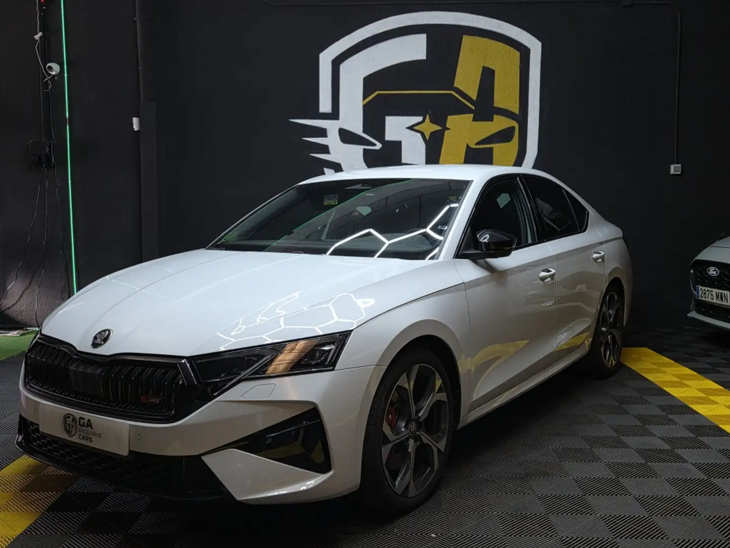 Skoda Octavia 2.0 TSI RS DSG7 195kW Blanco - 1
