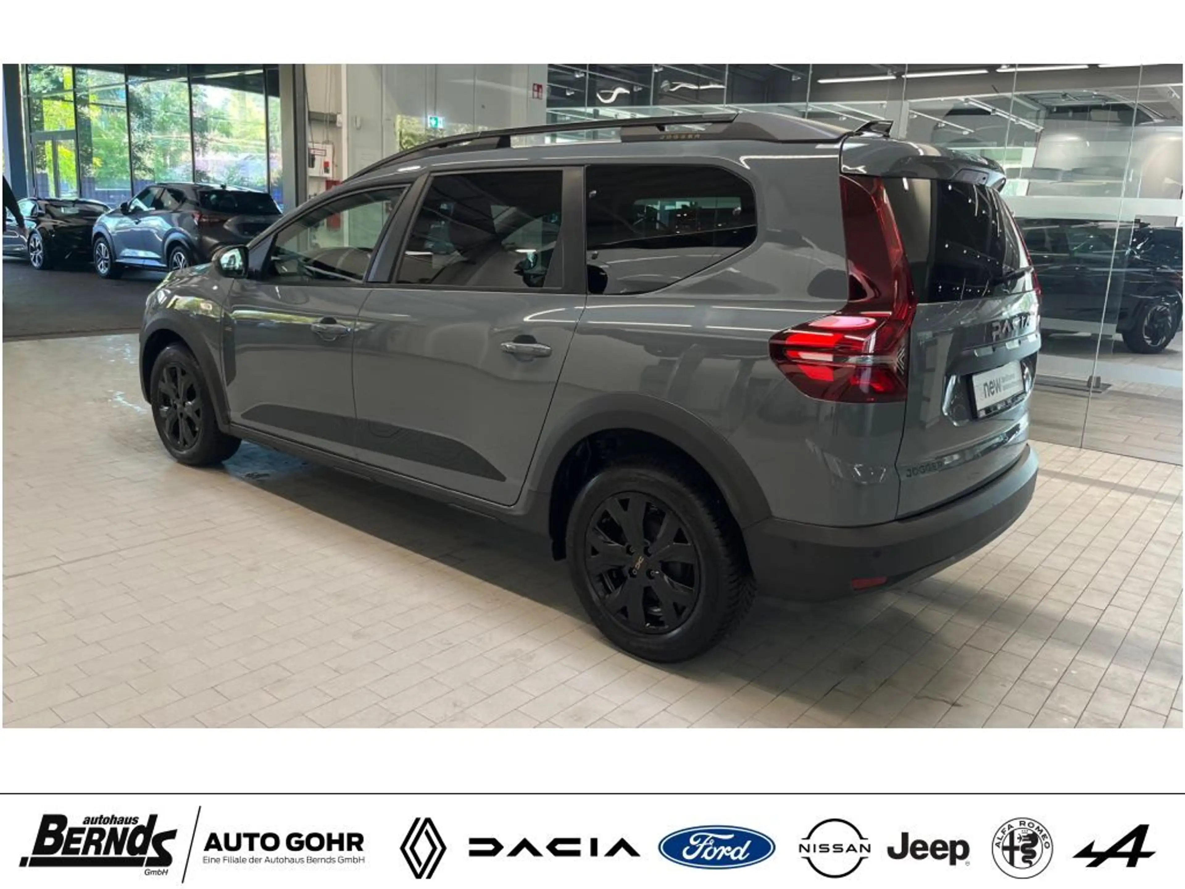 Dacia Jogger TCe 110 Extreme 7-SITZER NAVI PDC KLIMAAUTOMATIK — photo 10