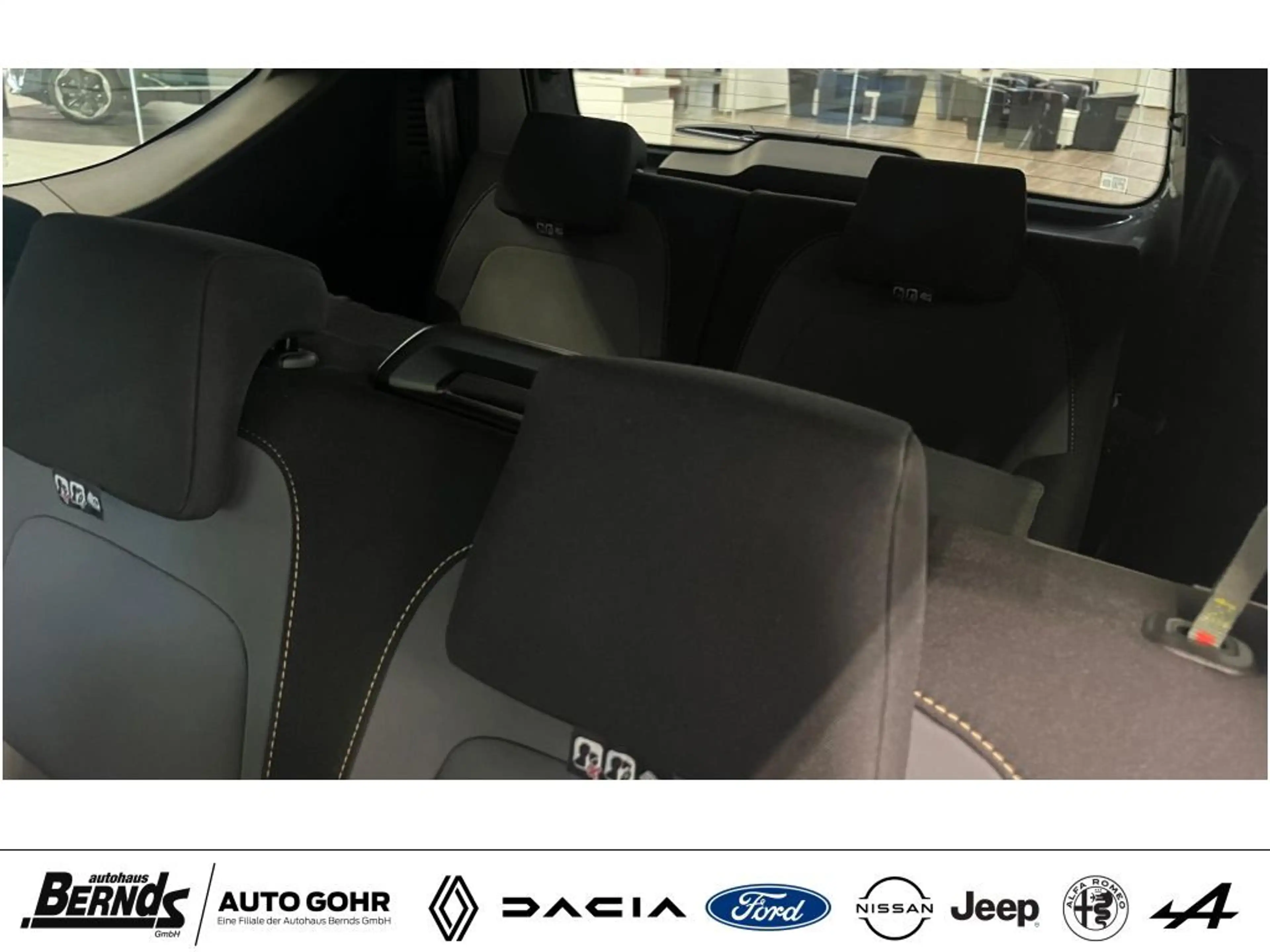 Dacia Jogger TCe 110 Extreme 7-SITZER NAVI PDC KLIMAAUTOMATIK — photo 11