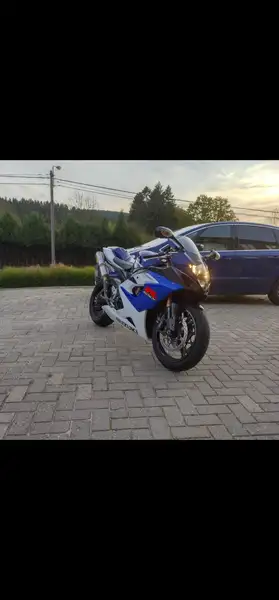 Suzuki GSX-R 1000 - foto 5