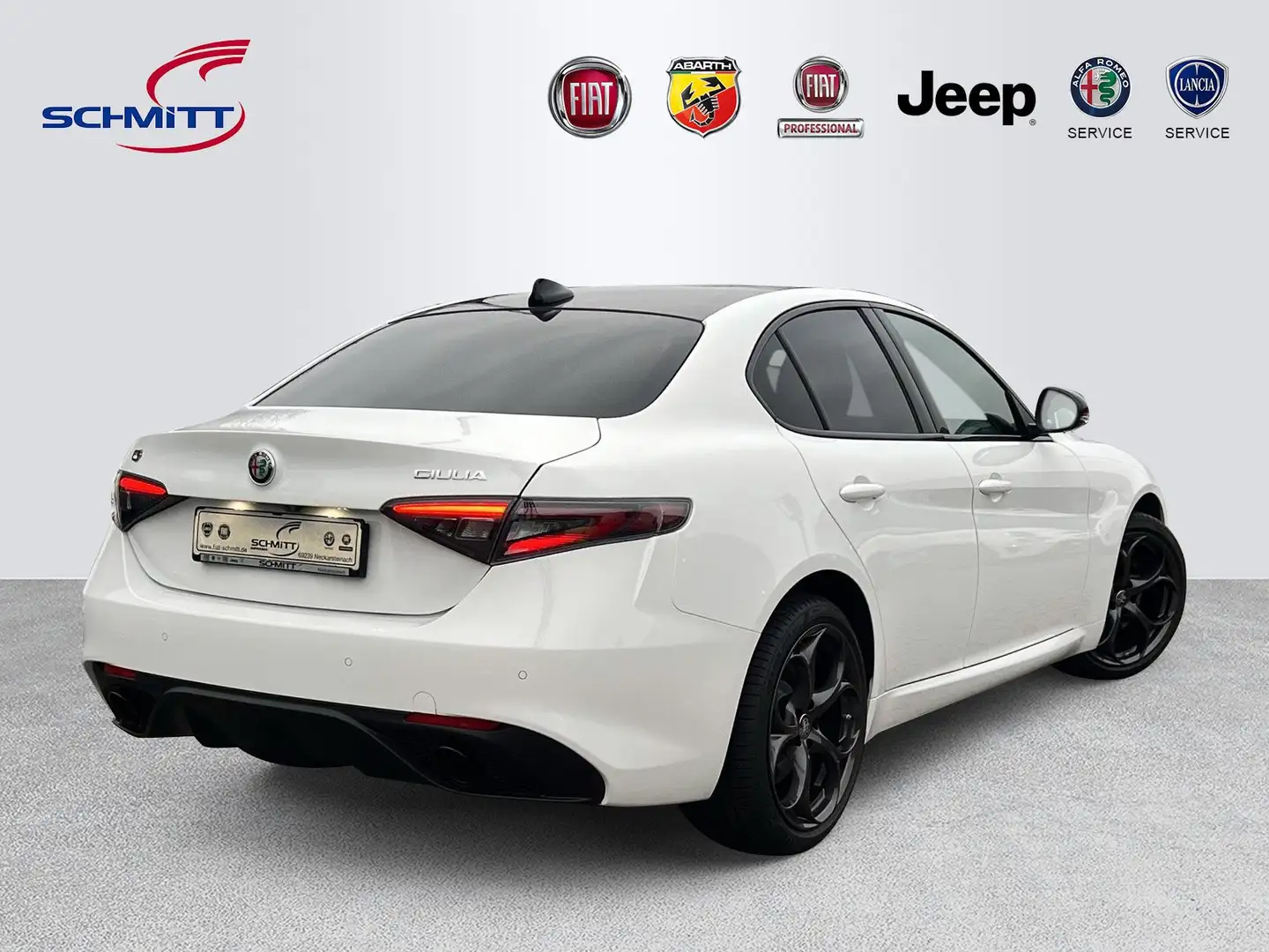 Alfa Romeo Giulia Tributo Italiano Q4 Weiß - 2