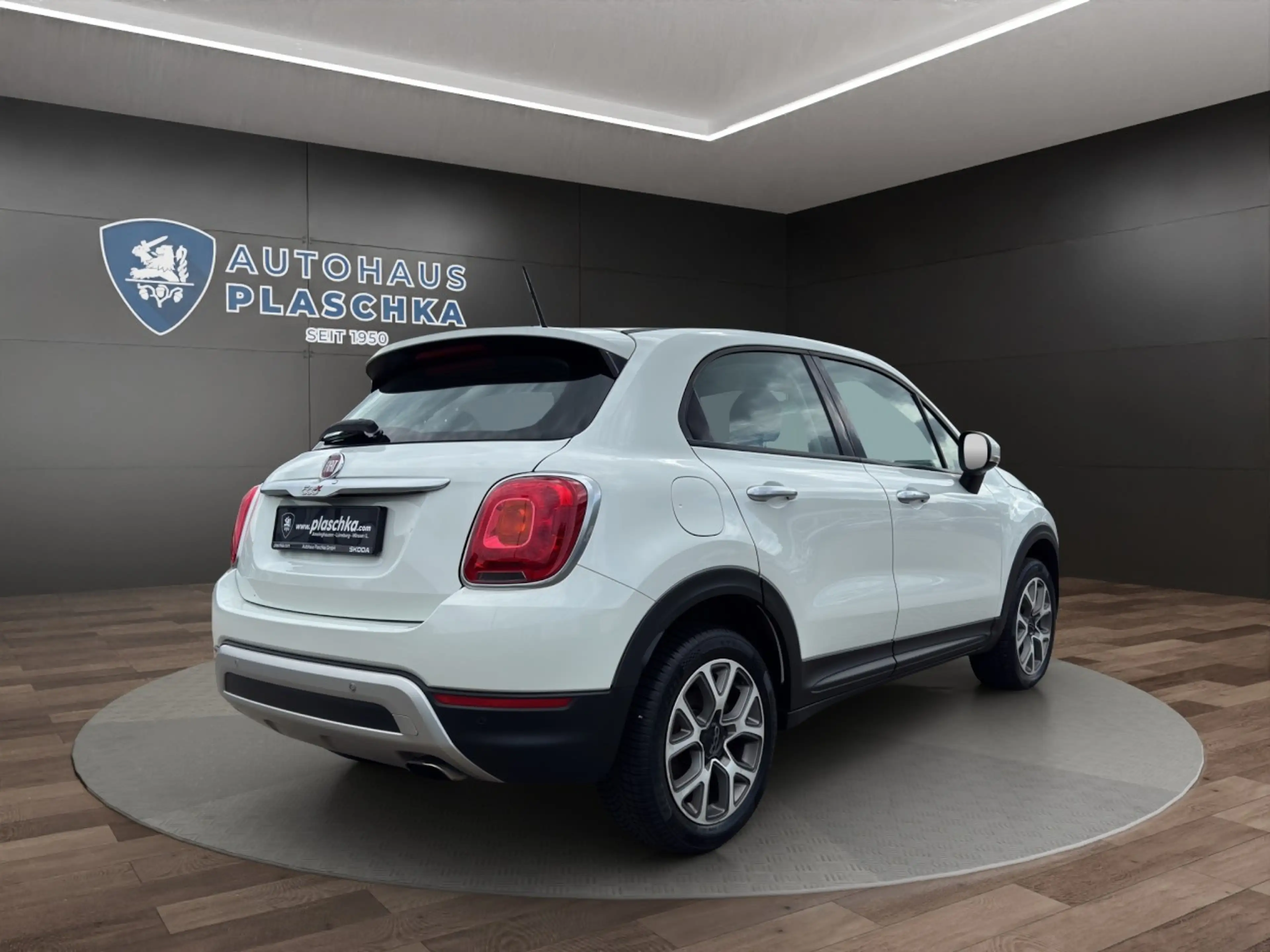 Fiat 500X 1.4 SDG MultiAir Cross KLIMA*SHZ*NAVI*PDC Klima — photo 5