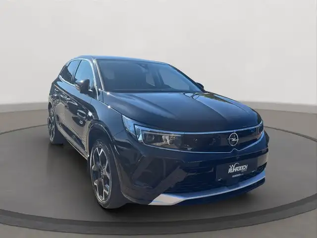 Opel Grandland view 6