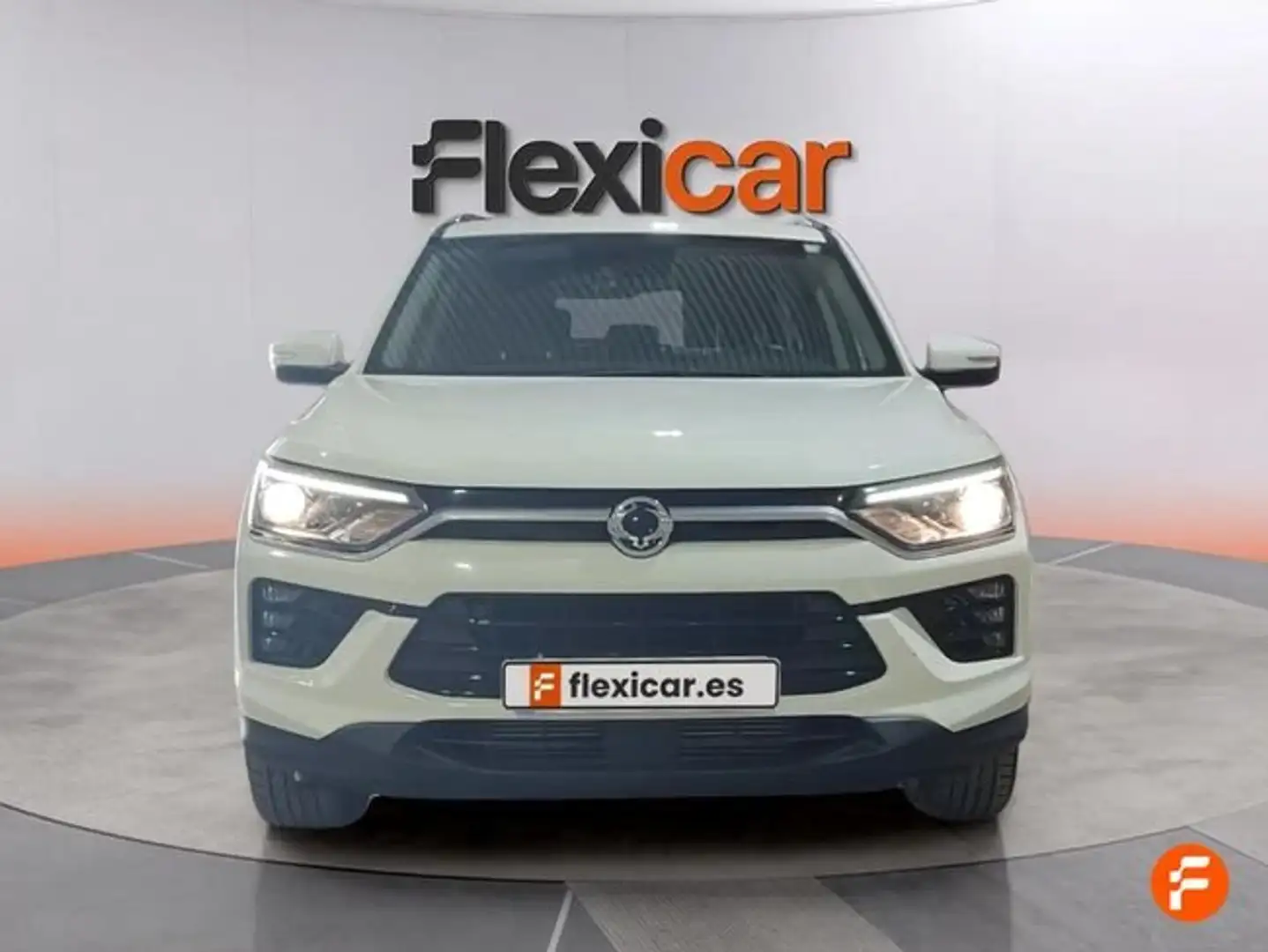 SsangYong Korando G15T 110kW LP Urban Blanco - 2