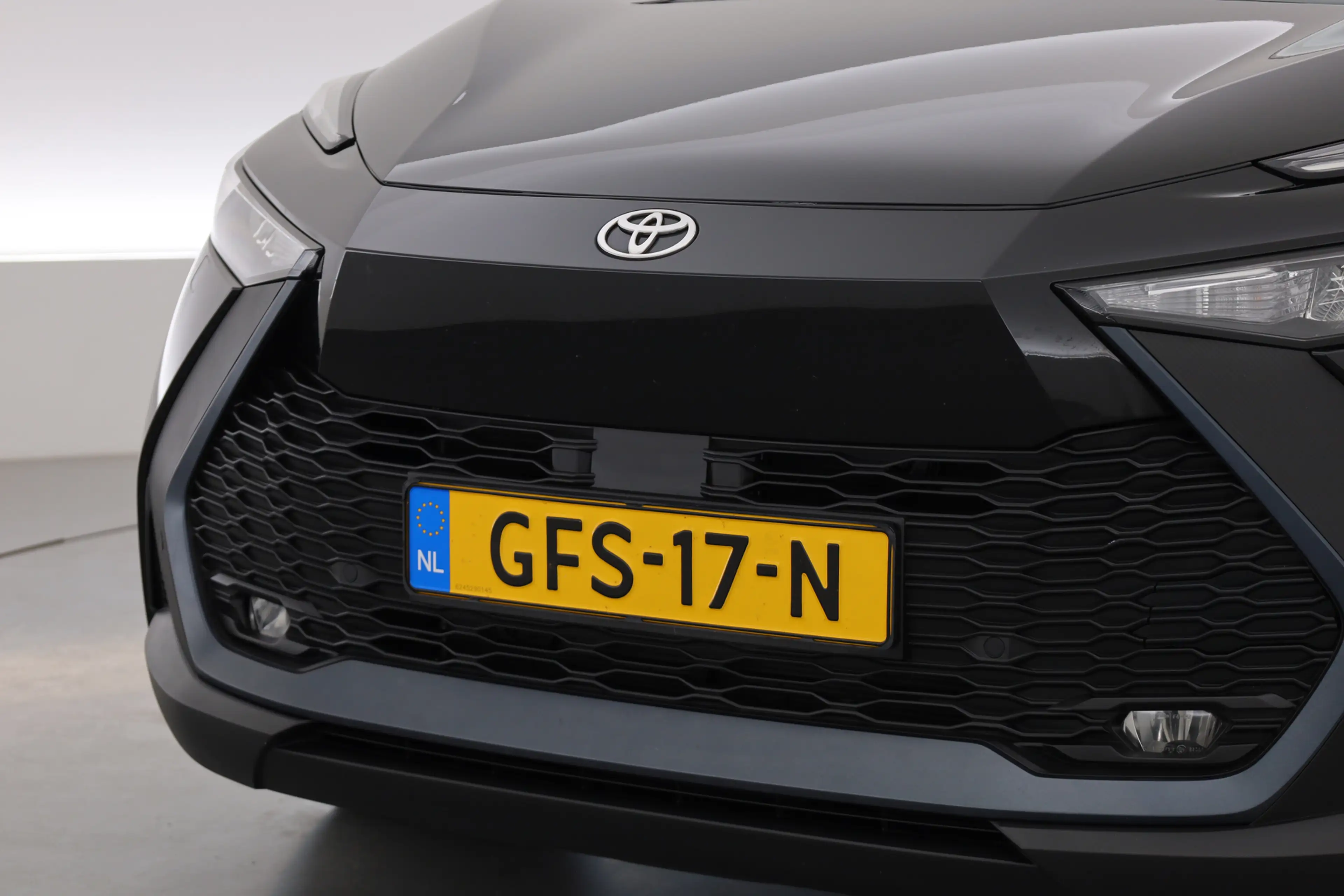 Toyota C-HR 1.8 Hybrid 140 Dynamic | Rijklaar! | Afn. Trekhaak — photo 38