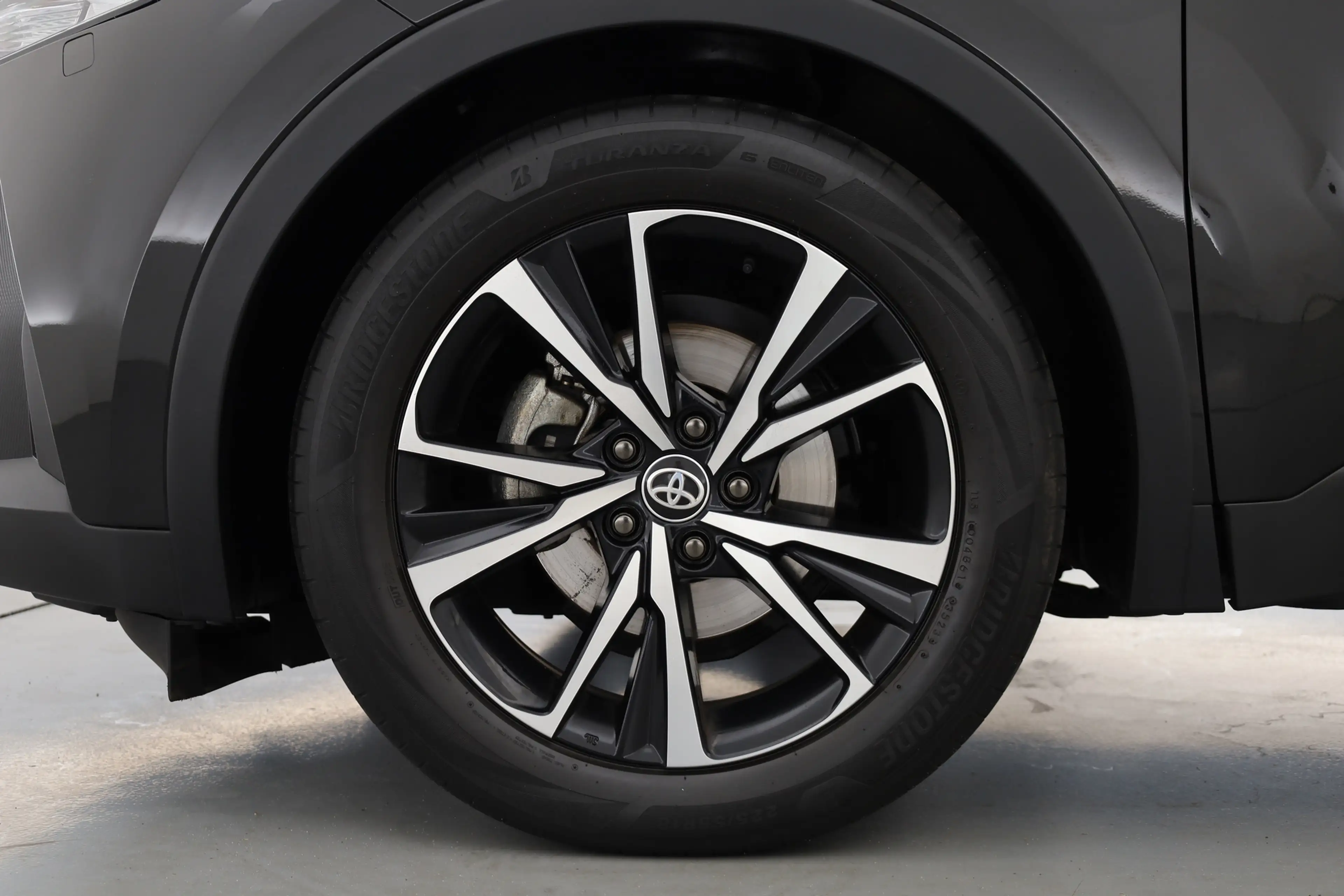 Toyota C-HR 1.8 Hybrid 140 Dynamic | Rijklaar! | Afn. Trekhaak — photo 41
