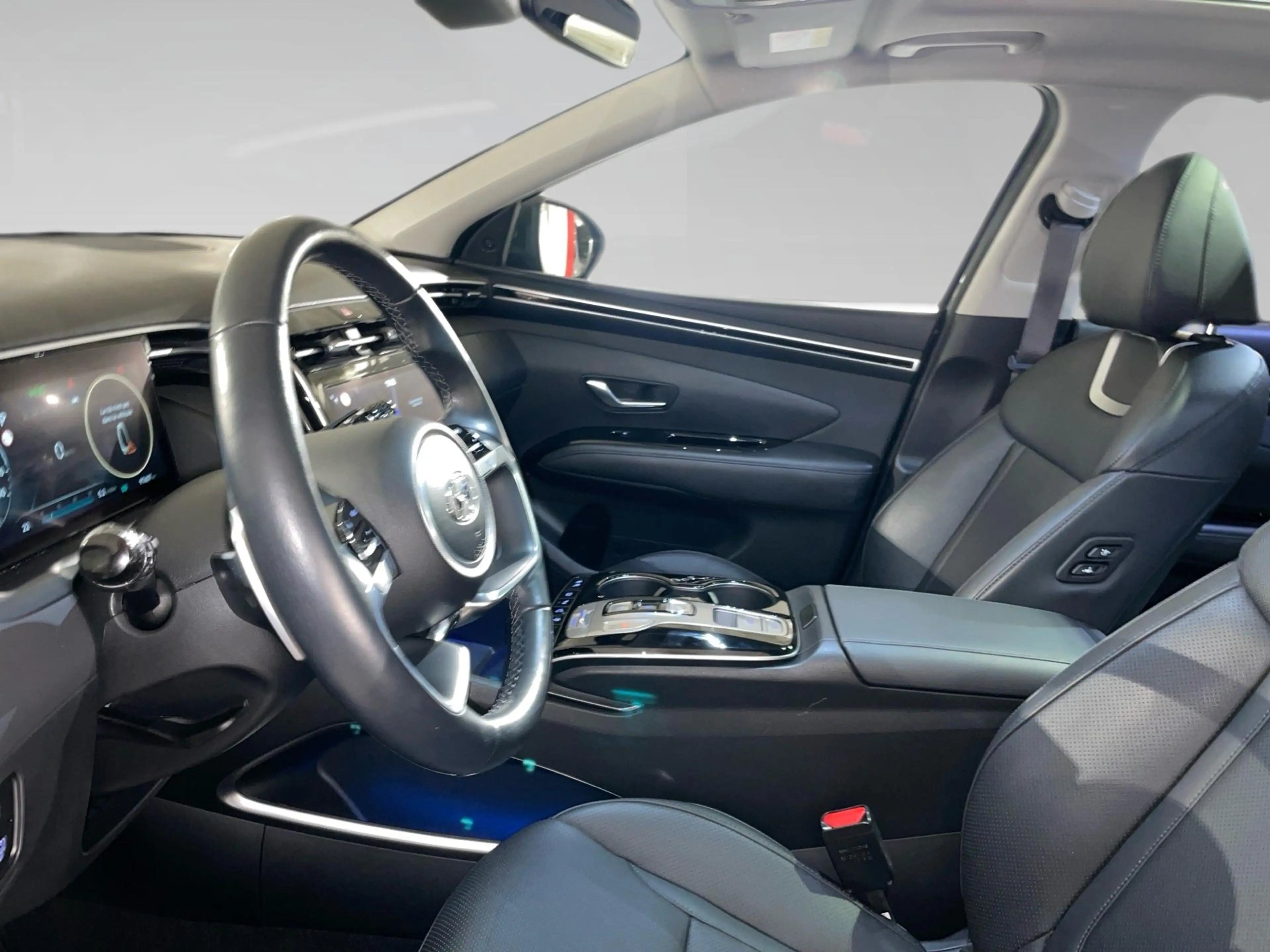 Hyundai TUCSON 1.6 T-GDi Hybrid 4x4 Shine — photo 4