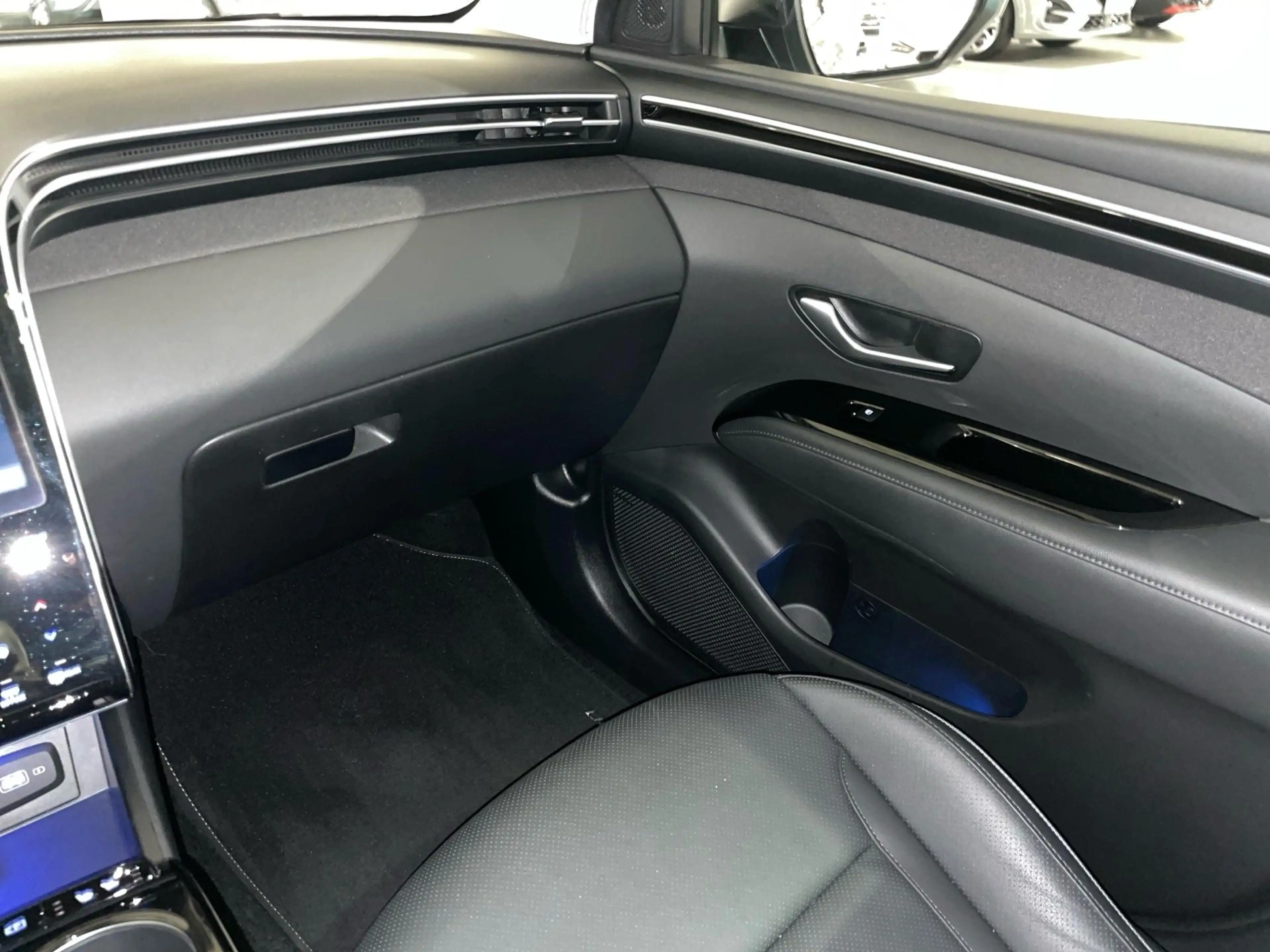 Hyundai TUCSON 1.6 T-GDi Hybrid 4x4 Shine — photo 9