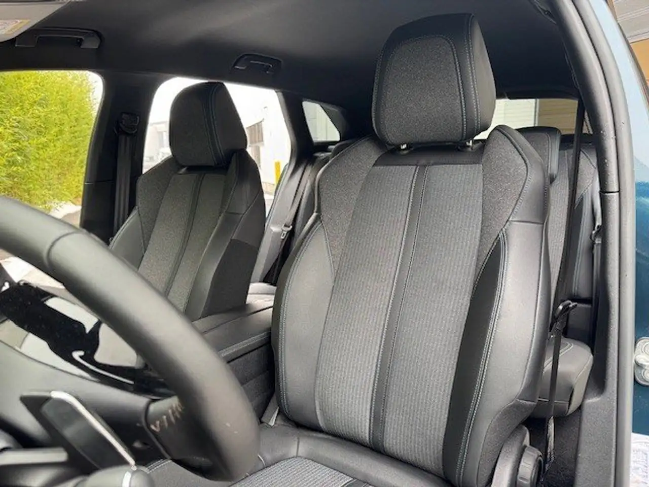 Peugeot 3008 3008 Hybrid 136 e-DSC6 Allure 22
