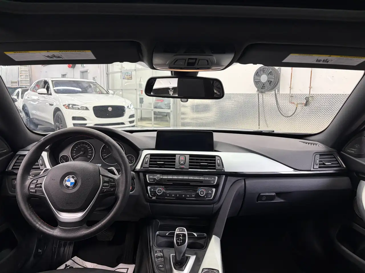 BMW 4 Series photo BMW 4 Series