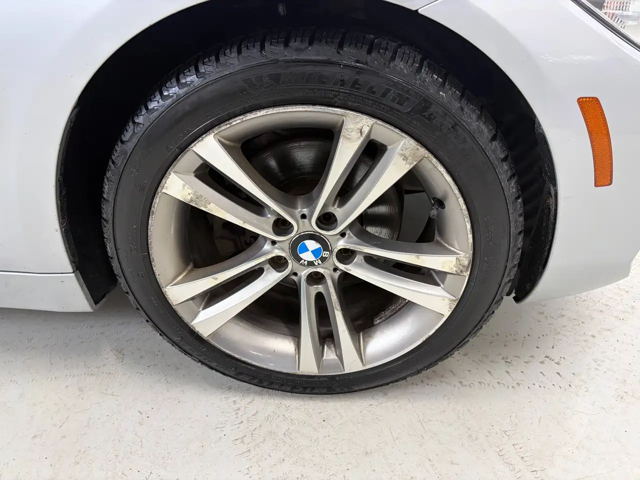 BMW 4 Series photo BMW 4 Series