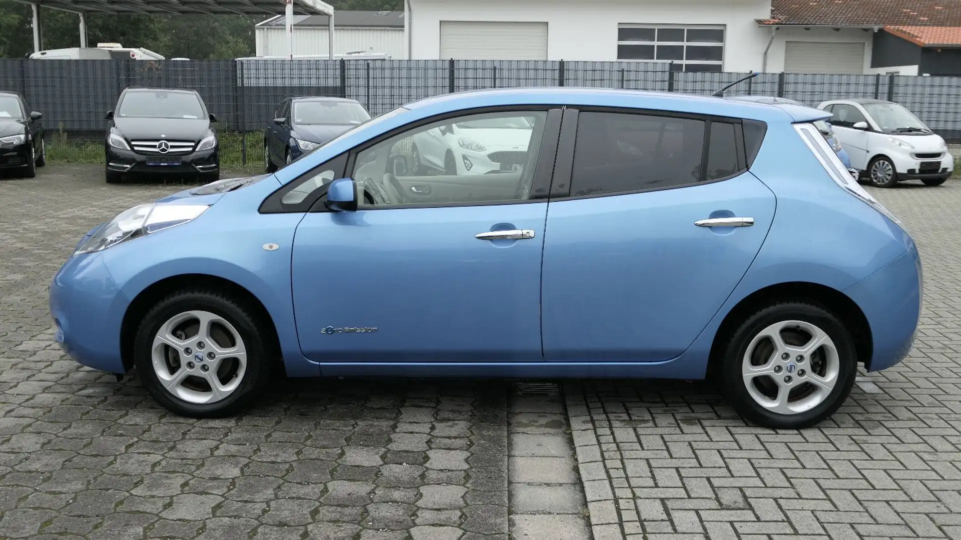 Nissan Leaf /LED/R-Cam Blu/Azzurro - 2