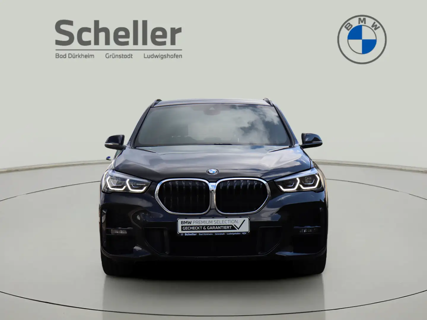 BMW X1 sDrive20i M Sportpaket DAB LED Navi Tempomat Schwarz - 2