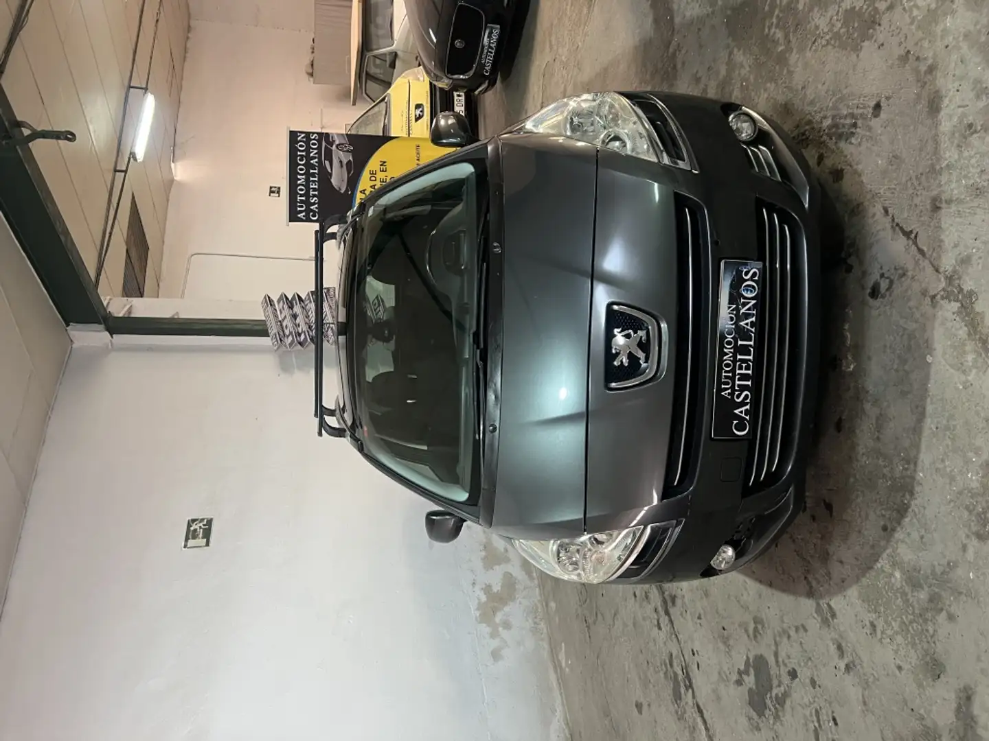 Peugeot 5008 1.6e-HDI BL FAP Active CMP 112 Verde - 1