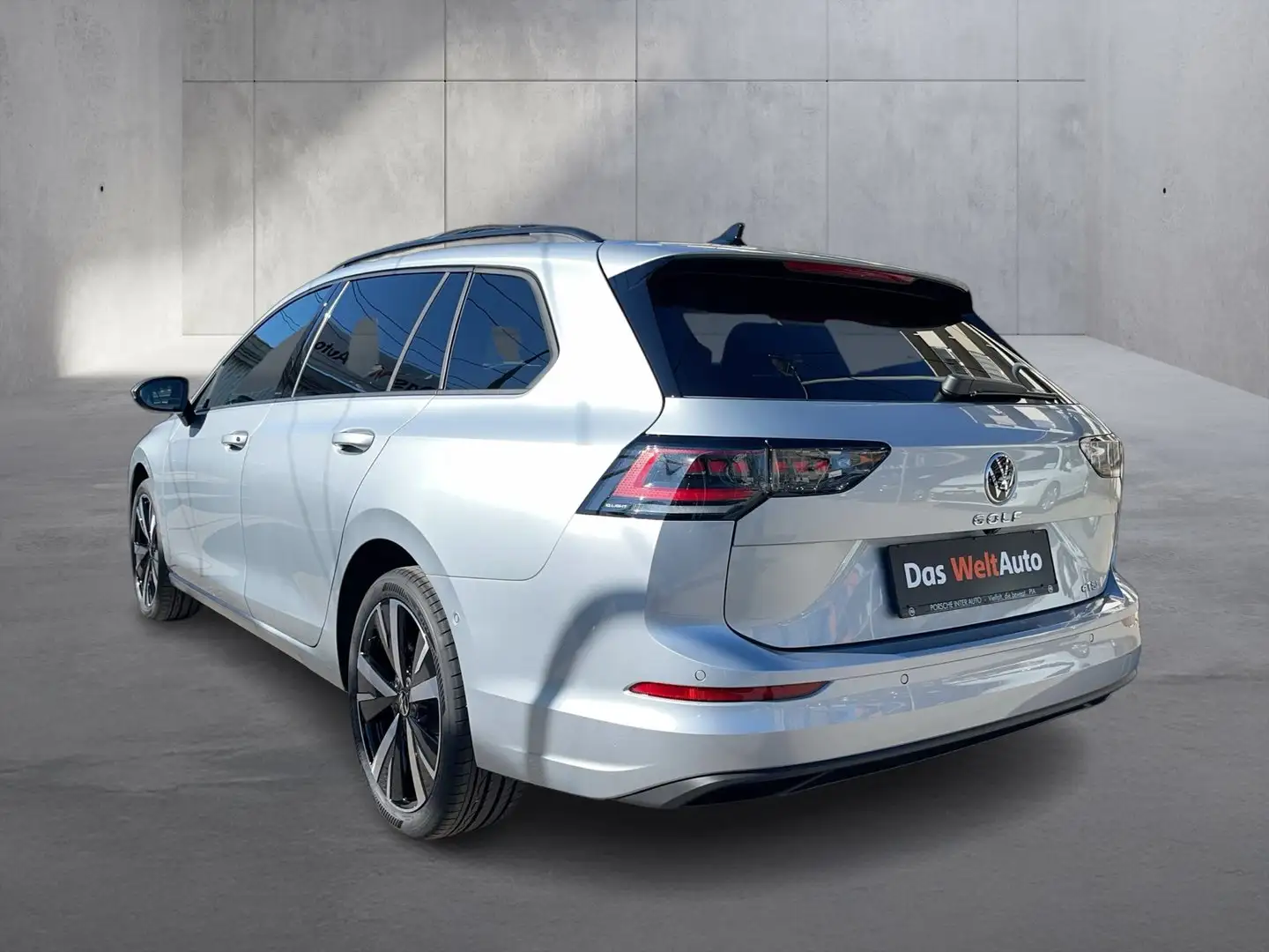 Volkswagen Golf Variant Business mHeV DSG Silber - 2