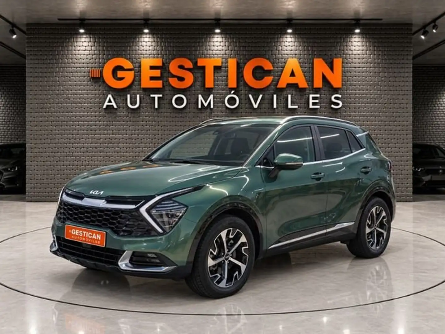 Kia Sportage 1.6 T-GDi PHEV 198kW (265CV) Drive 4x4 Verde - 1