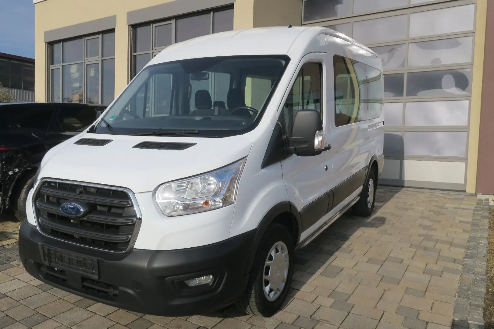 Ford Transit Kombi 350 L2 H2 Trend 9 Sitze Klima Weiß - 2