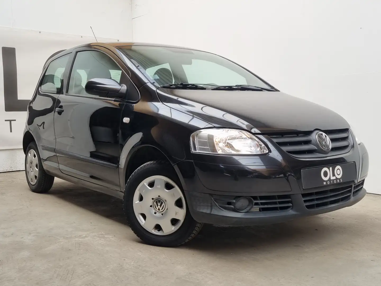 Volkswagen Fox VOITURE EN BON ETAT Zwart - 1